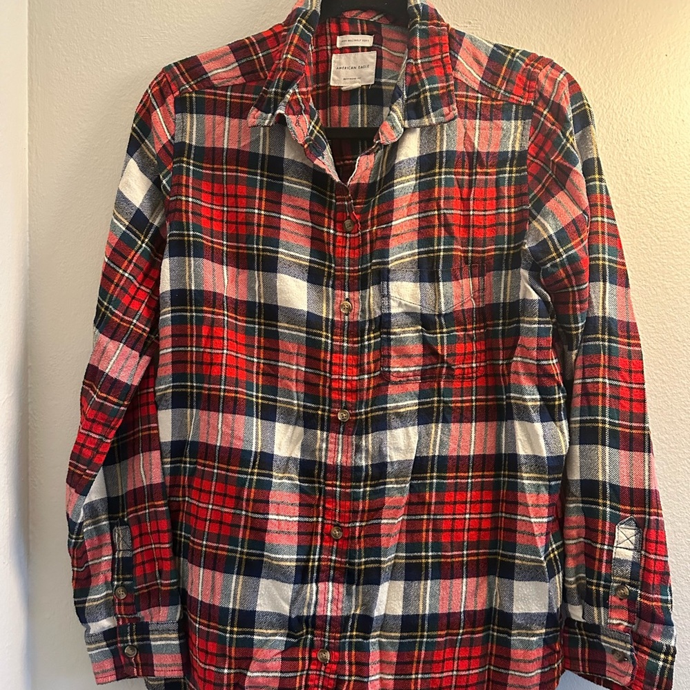 Size Medium American Eagle flannel shirt